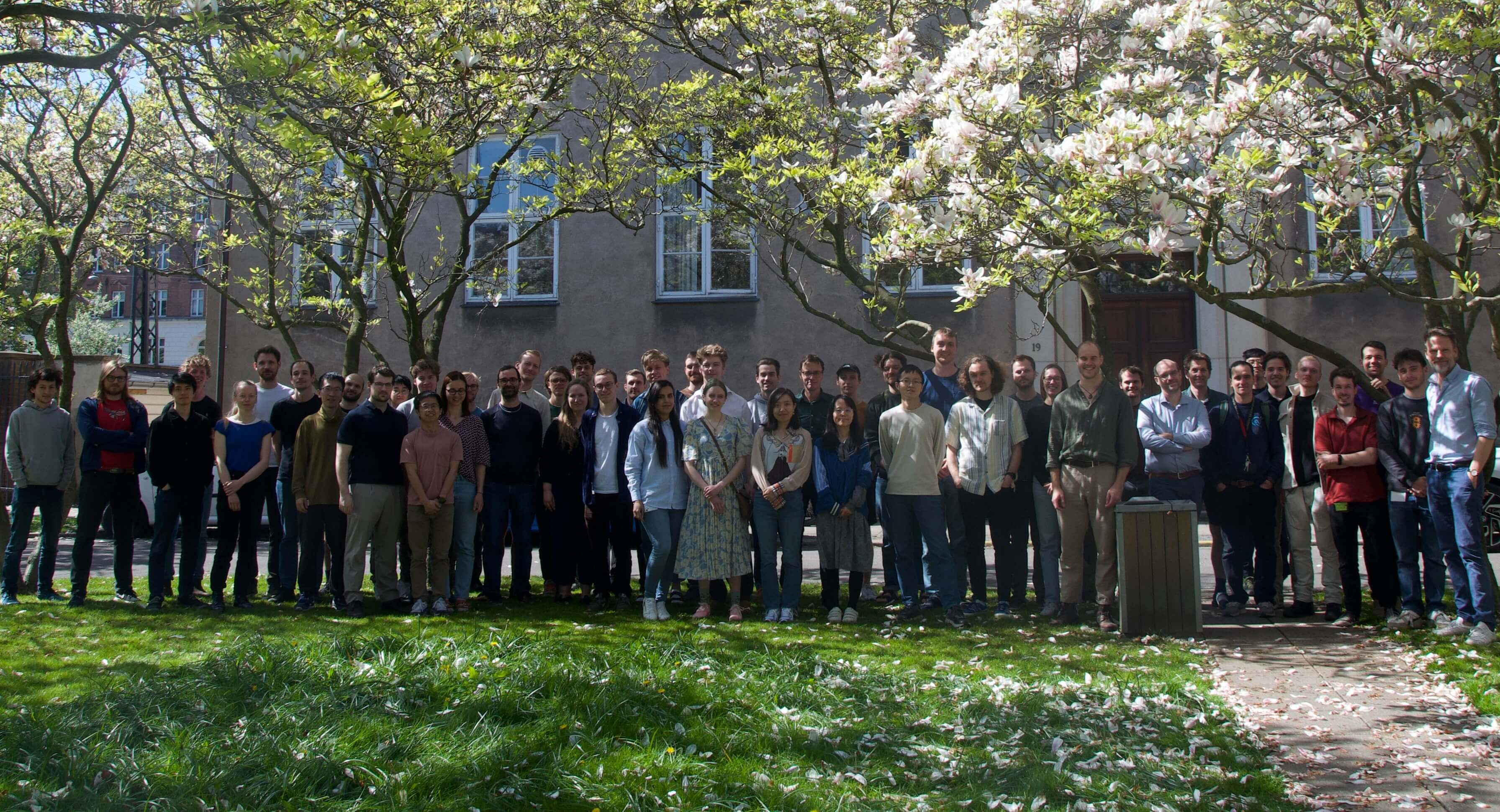 Center for Hybrid Quantum Networks (Hy-Q) at the Niels Bohr Institute